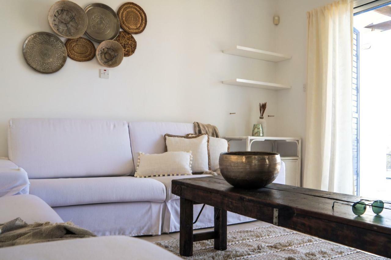 פאראלימני Phaedrus Living: Seaside Luxury Villa Anafi מראה חיצוני תמונה