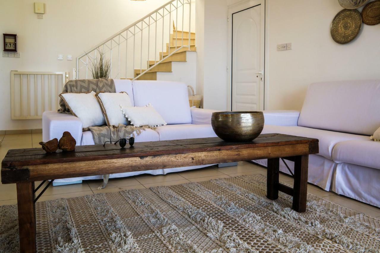 פאראלימני Phaedrus Living: Seaside Luxury Villa Anafi מראה חיצוני תמונה