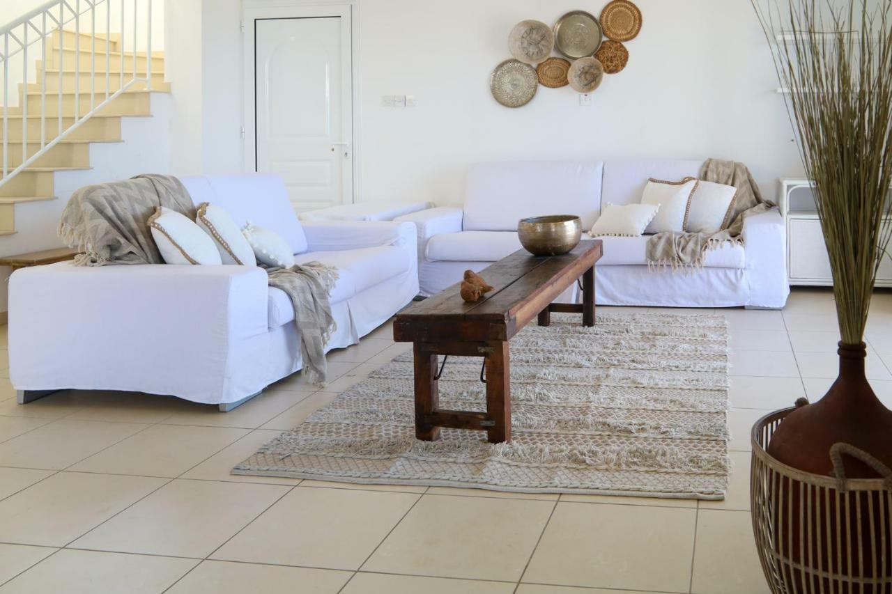 פאראלימני Phaedrus Living: Seaside Luxury Villa Anafi מראה חיצוני תמונה