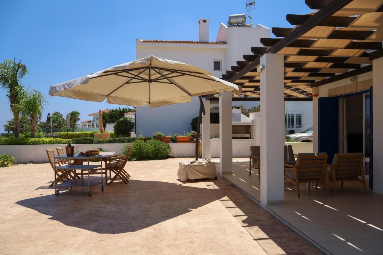 פאראלימני Phaedrus Living: Seaside Luxury Villa Anafi מראה חיצוני תמונה