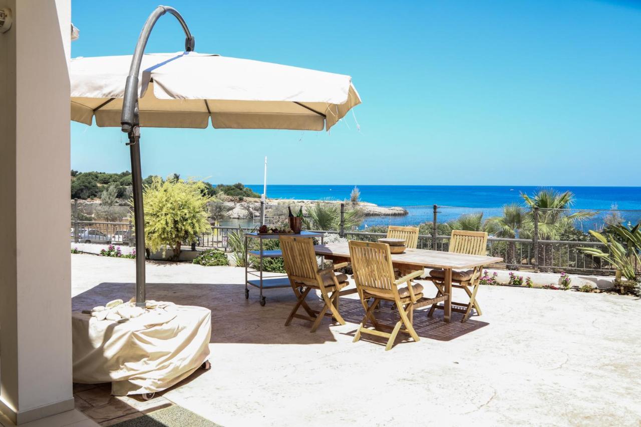 פאראלימני Phaedrus Living: Seaside Luxury Villa Anafi מראה חיצוני תמונה
